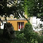 La Pause Sur Le Quai Maupassant A * Fécamp