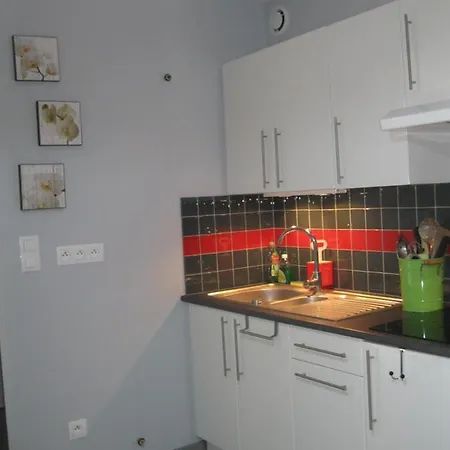 La Pause Sur Le Quai Maupassant A 아파트 페캉